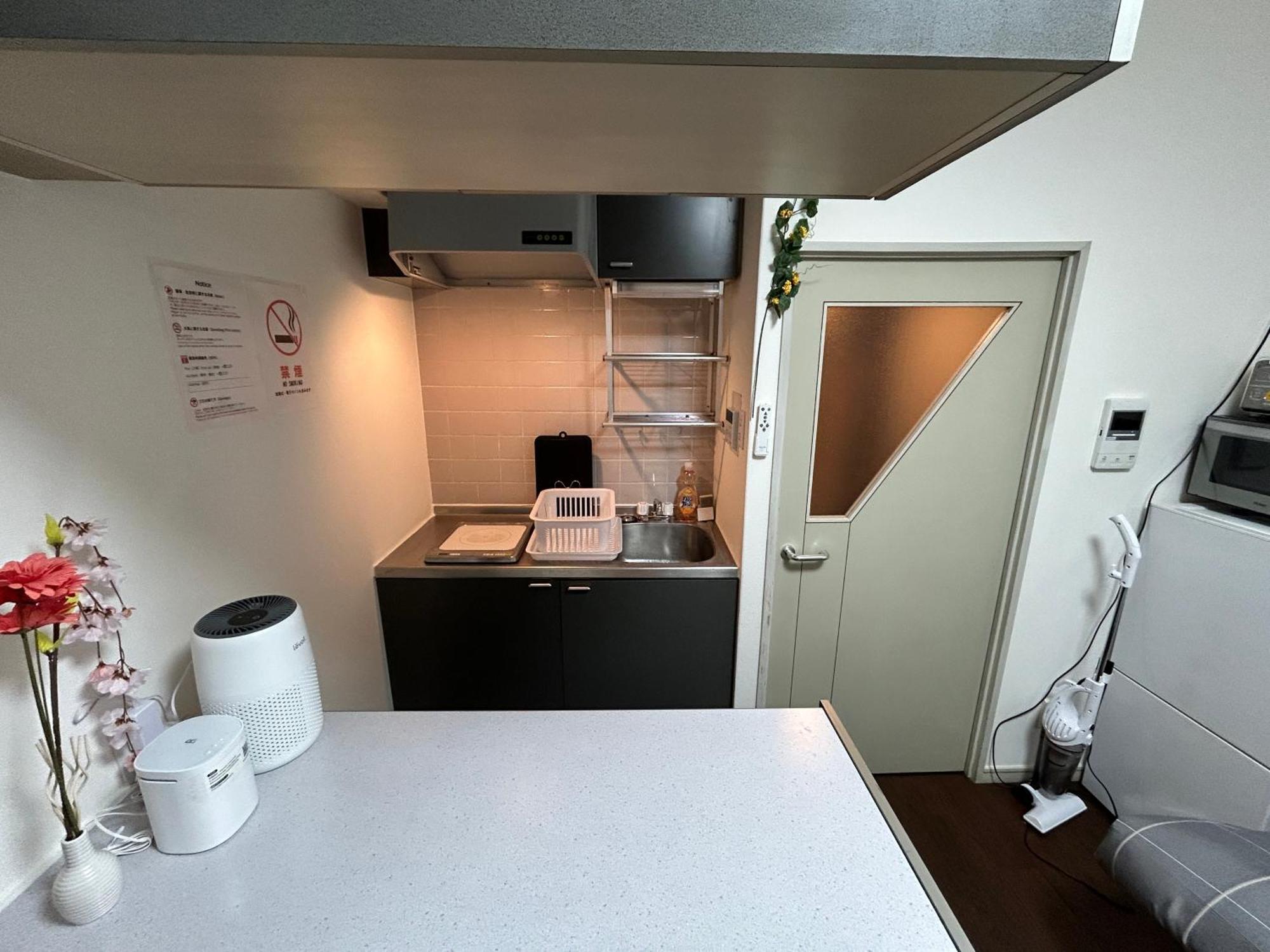 Guest House Raffine Hakata Fukuoka  Exterior foto